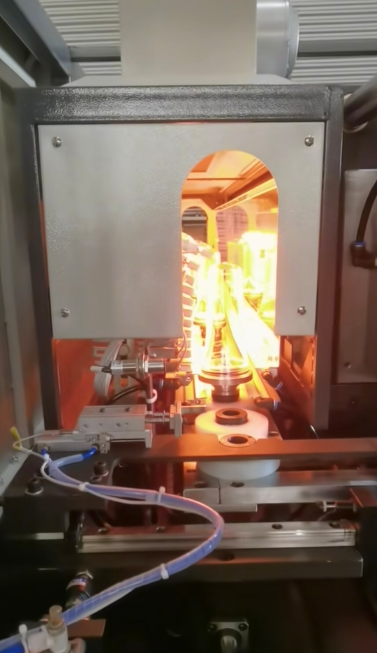 Global supply of blow molding heaters